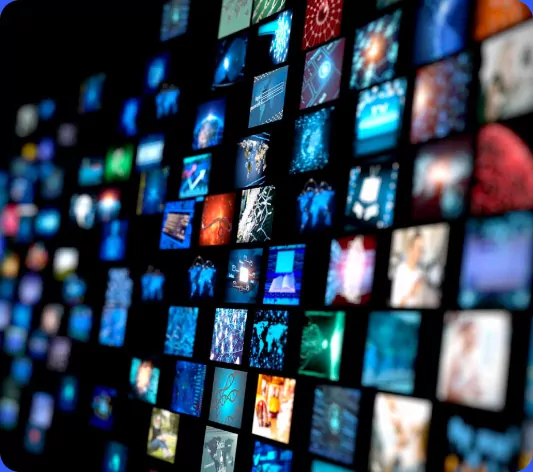 Photo montrant des écrans